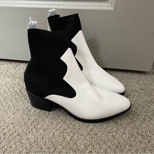 NWT Altar’D State Black and White Booties Size 10